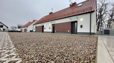 Budynki komunalne w Sadach